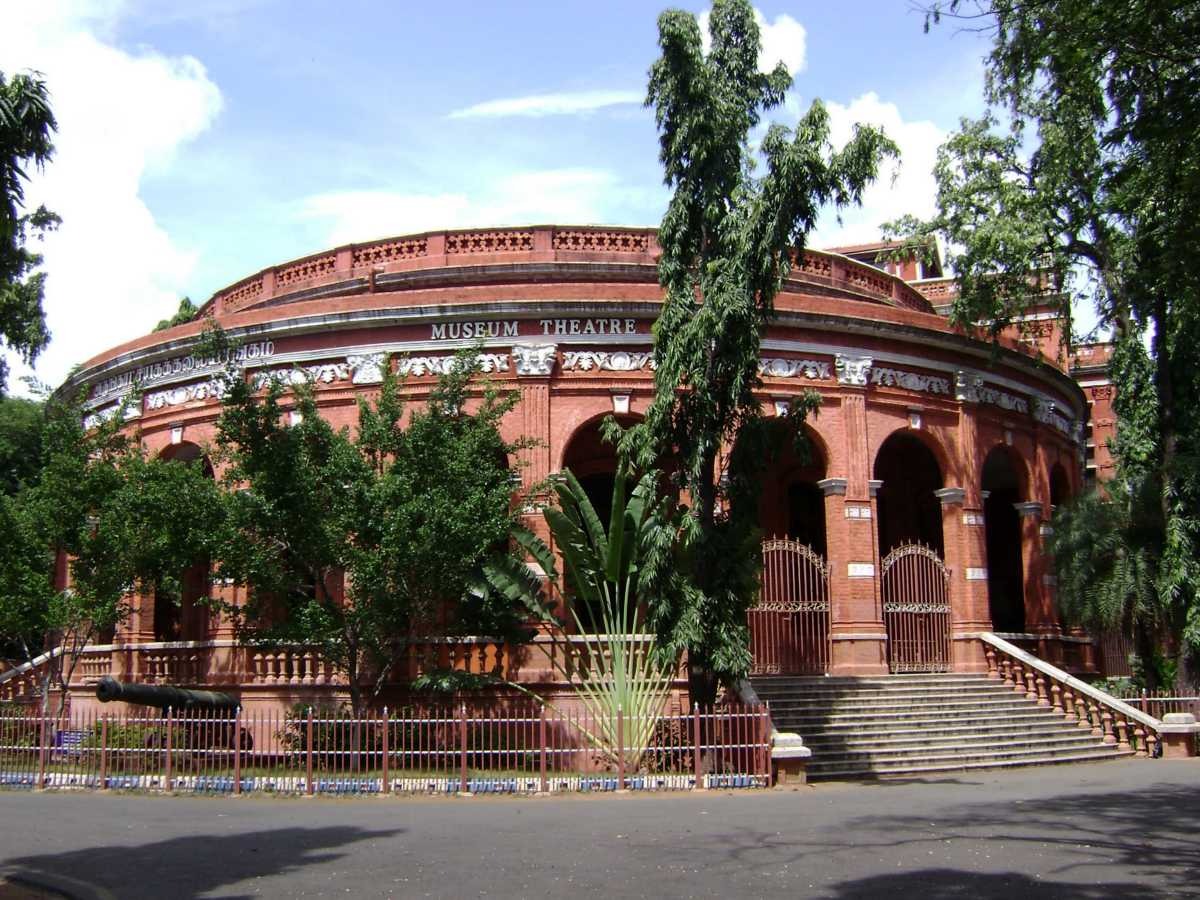 Saraswathi Mahal Library