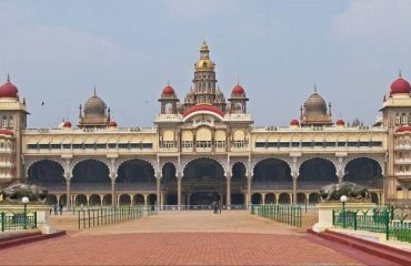 Kashi Viswanath Temple